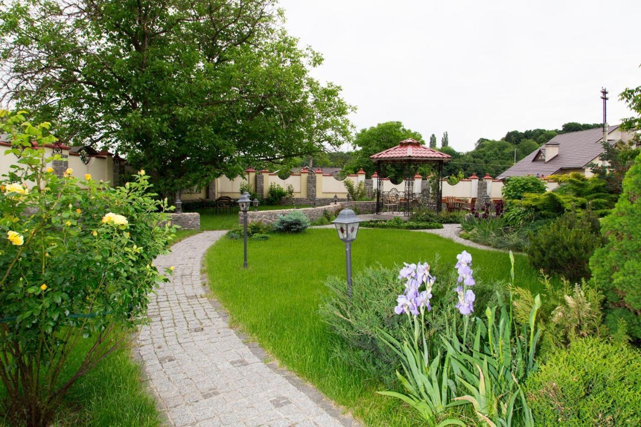 Villa Oselya キエフ エクステリア 写真